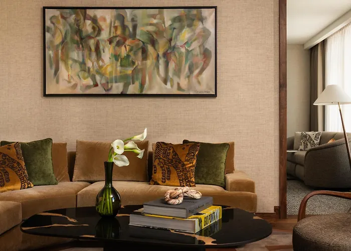 Four Seasons Hotel New York Downtown