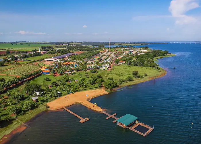 Grandes Lagos Resorts e Parque Aquático