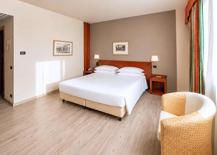 Phi Hotel Cavalieri