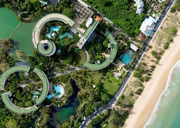 Pullman Phuket Karon Beach Resort