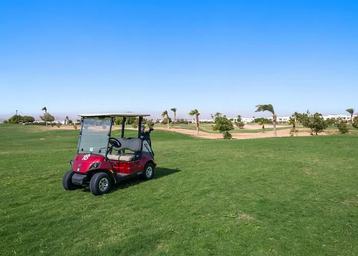 Pickalbatros Golf Beach Resort