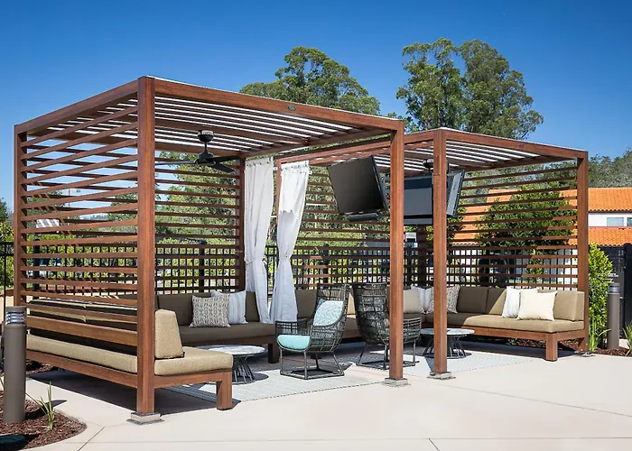 Chaminade Resort & Spa
