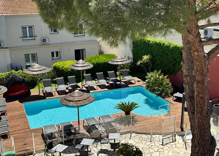 Hôtels Avec Piscine à Balaruc-les-Bains