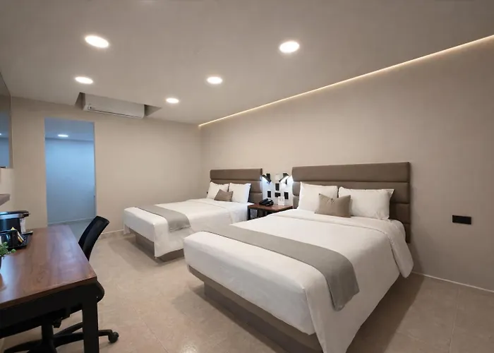 Hoteles con Piscina en Nuevo Laredo