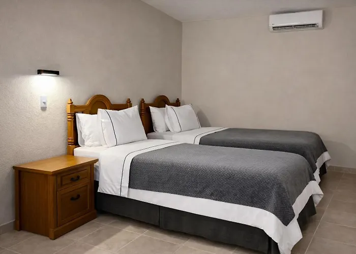 Hotel Los Robles
