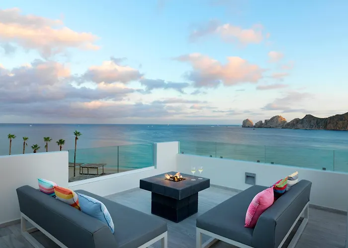 Me Cabo - Adults Only