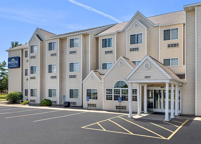 Microtel Inn & Suites By Wyndham Prairie Du Chien