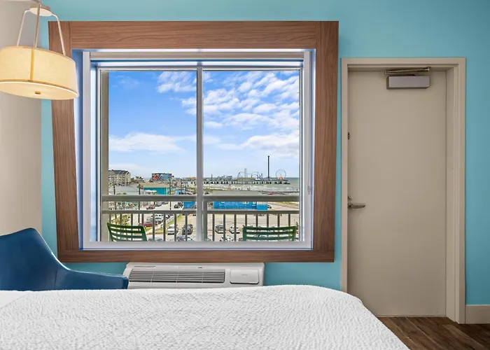 Holiday Inn Express & Suites - Galveston Beach By Ihg