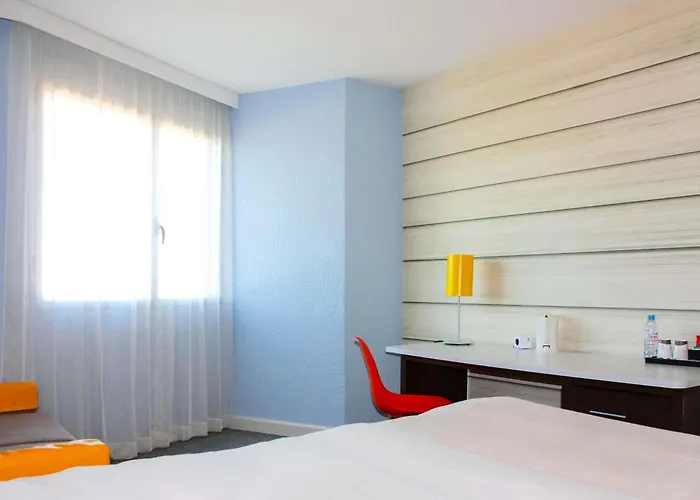 Ibis Styles Toulon La Seyne Sur