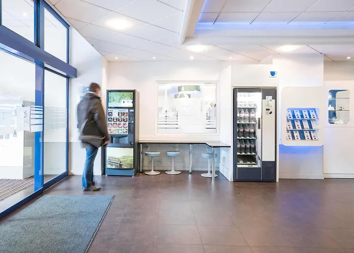 Ibis Budget Paris Porte De Montmartre