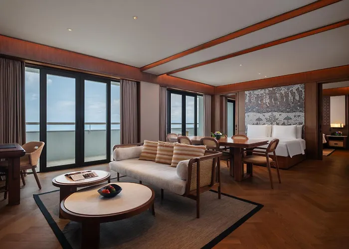 Bali Beach Hotel