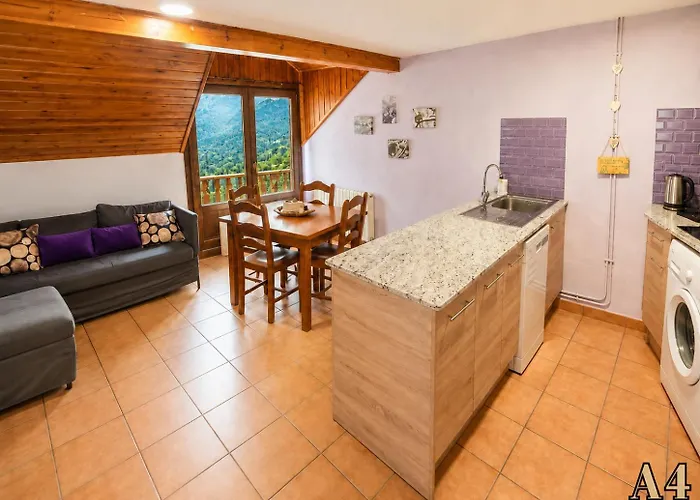 Hostal Rural Sant Climent - Habitacions I Apartaments