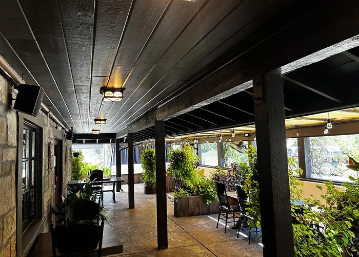 The Inn At Zaca Creek