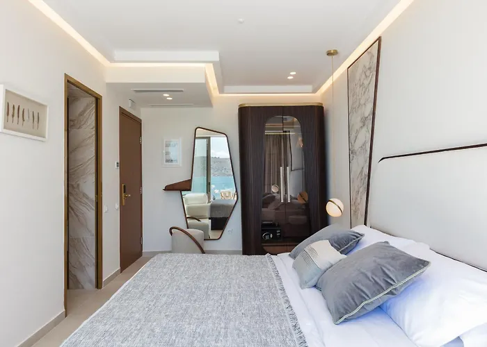 Naiades Boutique Hotel - Adults Only