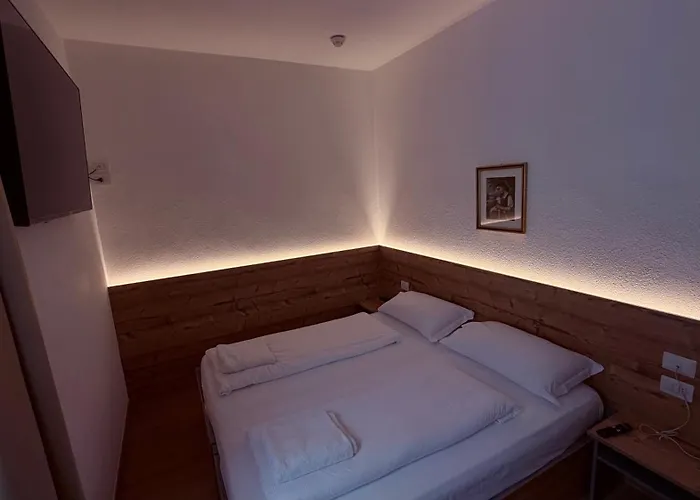 Hotel Regina Delle Dolomiti