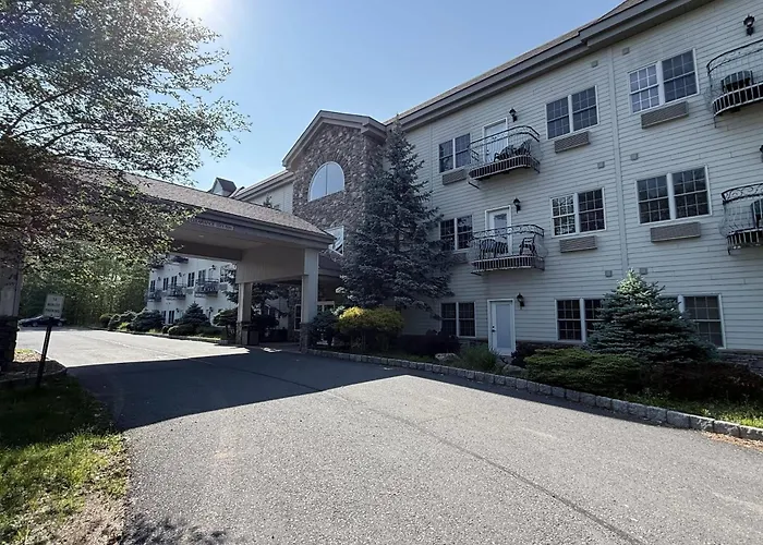 The Willowbrook Golf Hotel At Split Rock
