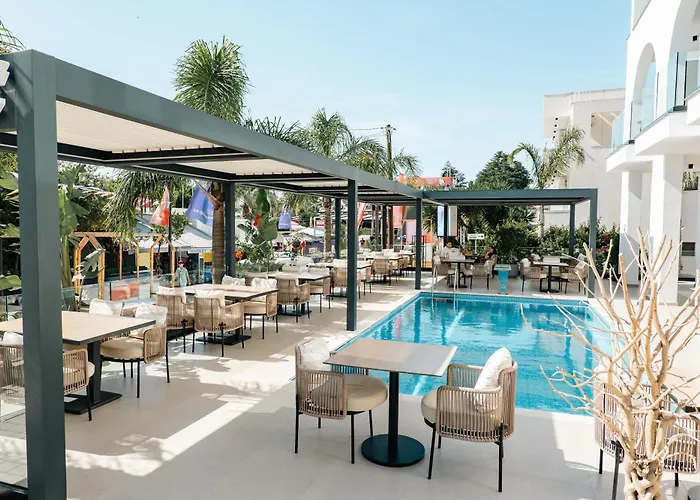 Colosseum Hotel