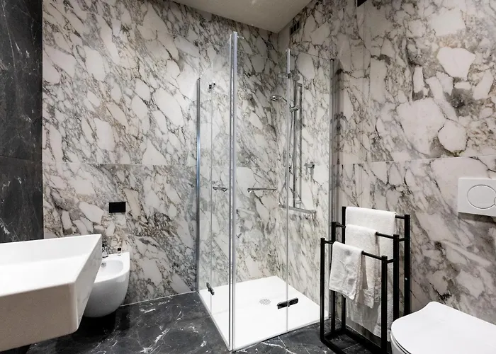 Waldorf Suite