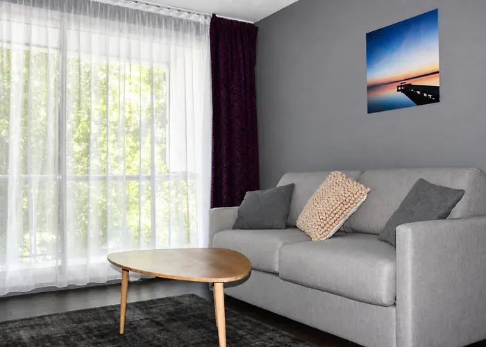 Logis Hôtel&Spa Marina d'Adelphia