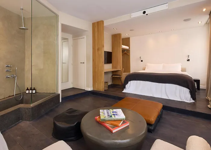 Hidden Hotel