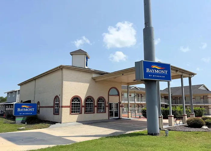 Hill Country Inn & Suites - New Braunfels, Gruene
