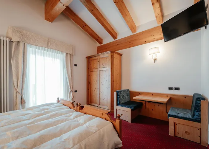 Hotel Alaska