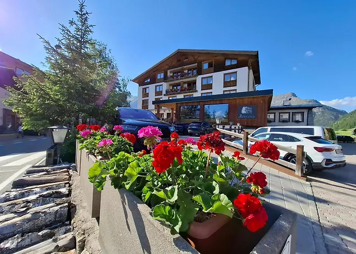Hotel Bernina