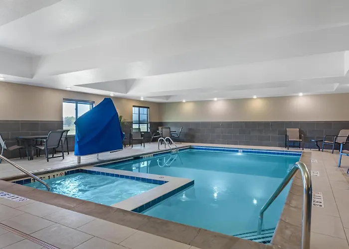Best Western Plus Overland Inn