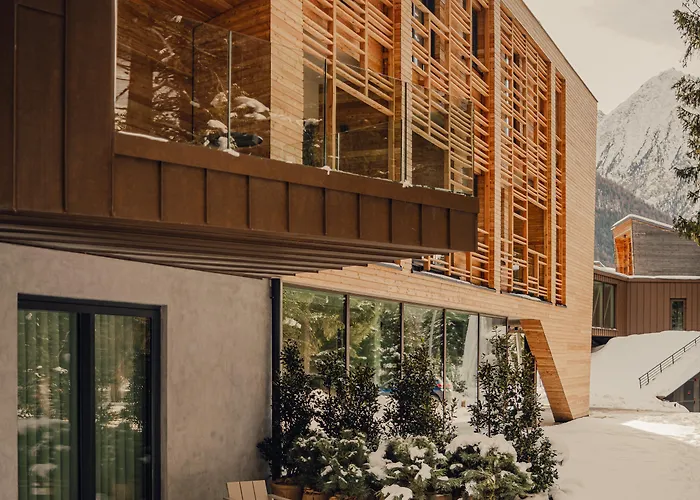 Aethos Monterosa