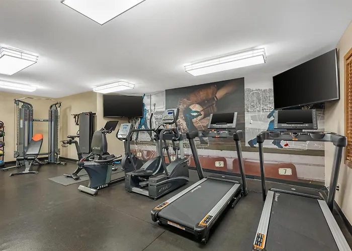 Best Western Plus Dubuque Hotel And Conference Center