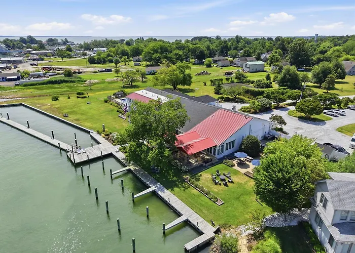 Tilghman Island Inn