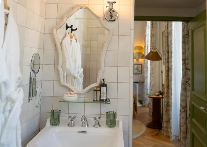 Château de Fiac - Luxurious Hôtel&Spa