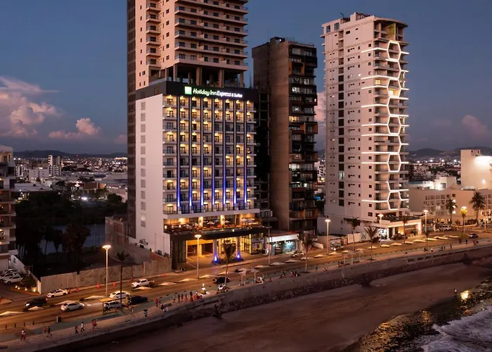 Holiday Inn Express & Suites Mazatlan By Ihg