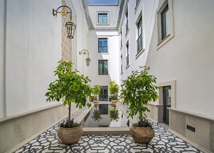 Gran Hotel Claridge Granada - Preferred Hotels & Resorts