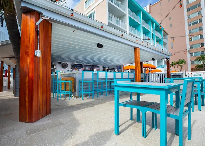 Dolphin Sands Clearwater Beach, An Ascend Collection Hotel