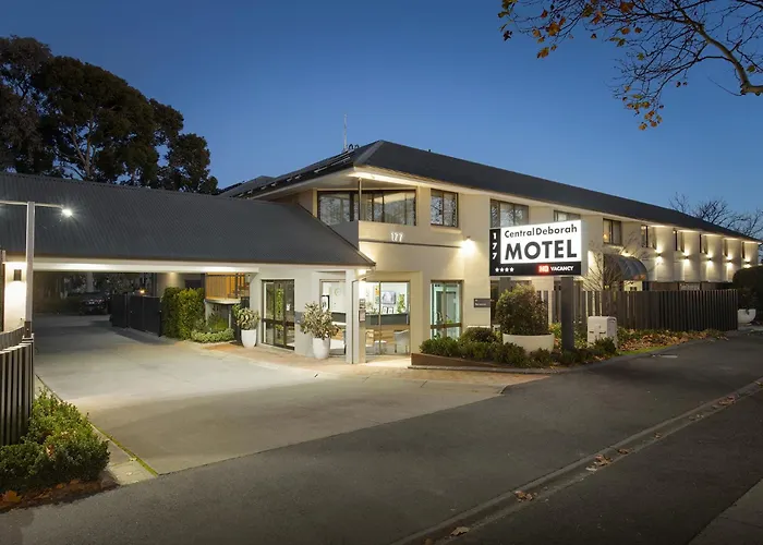 Central Deborah Motel