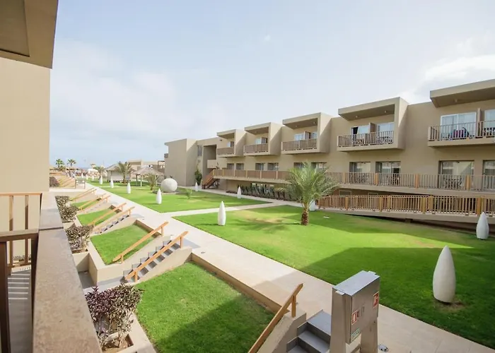 Hotel Oasis Salinas Sea Santa María