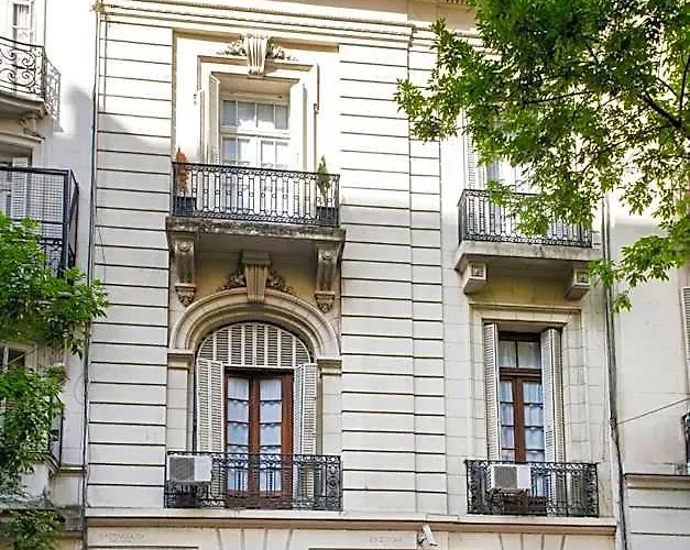 Patios De Recoleta
