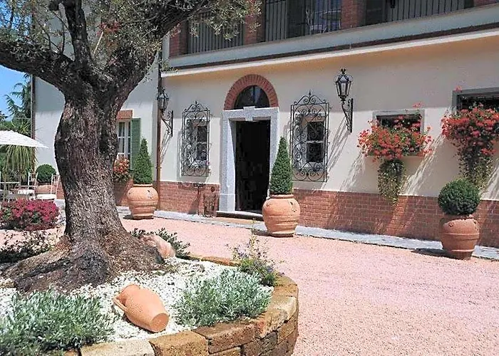 Villa Baroni Lomnago