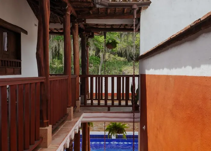 Hotel Tierra Roja