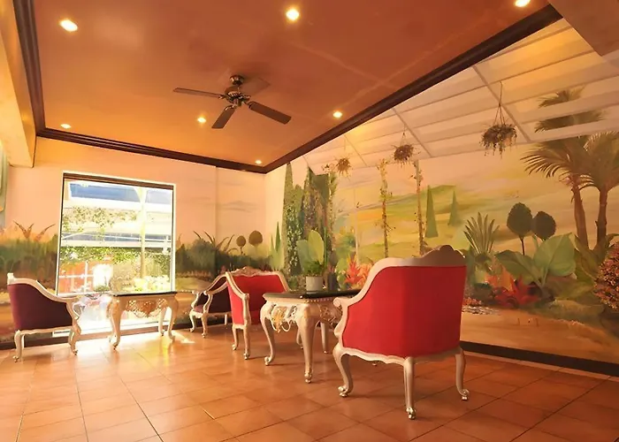 Queen Margarette Hotel