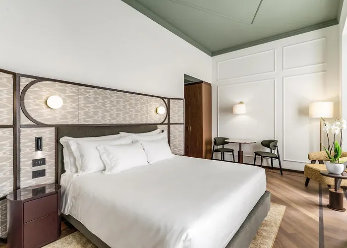 Palazzo San Gottardo Lake Como, a Radisson Collection Hotel