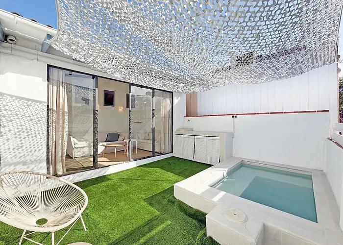 The Blue Haus - Casa Con Piscina En Poblenou