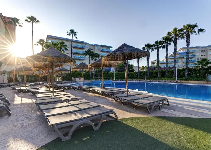 Hotel Ohtels La Hacienda La Pineda