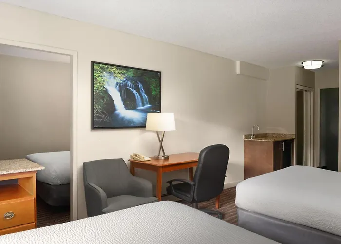 Ramada By Wyndham Campbell River