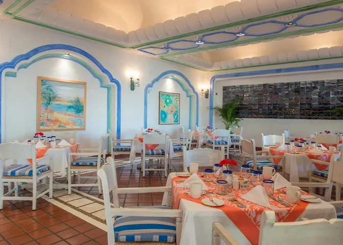 Pueblo Bonito Los Cabos Blanco Beach Resort