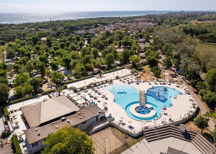 Club Del Sole Adriano Family Collection Hotel Punta Marina