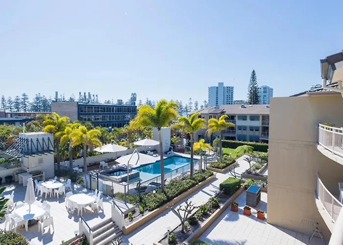 Village Holiday Apartments At Burleigh Heads