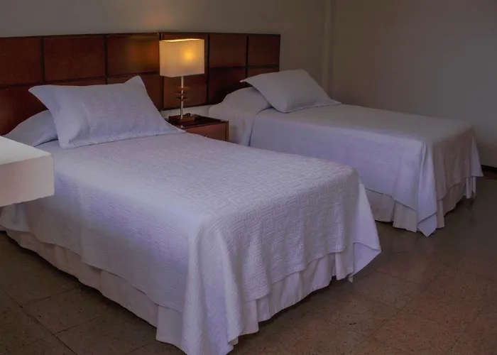 Hotel Anaconda