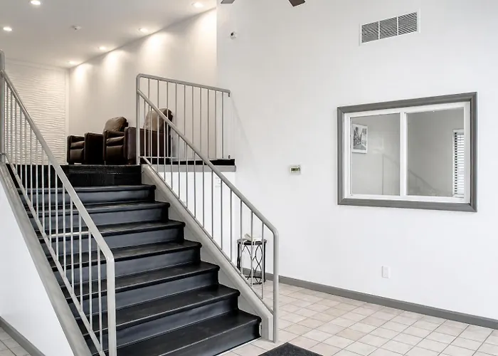 Studio Lodge - Cincinnati - Springdale